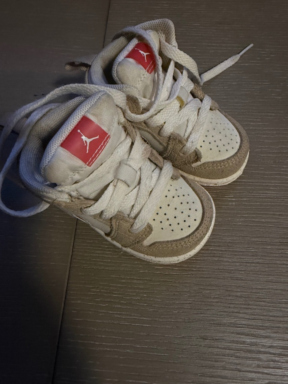 Nike toddler sneaker